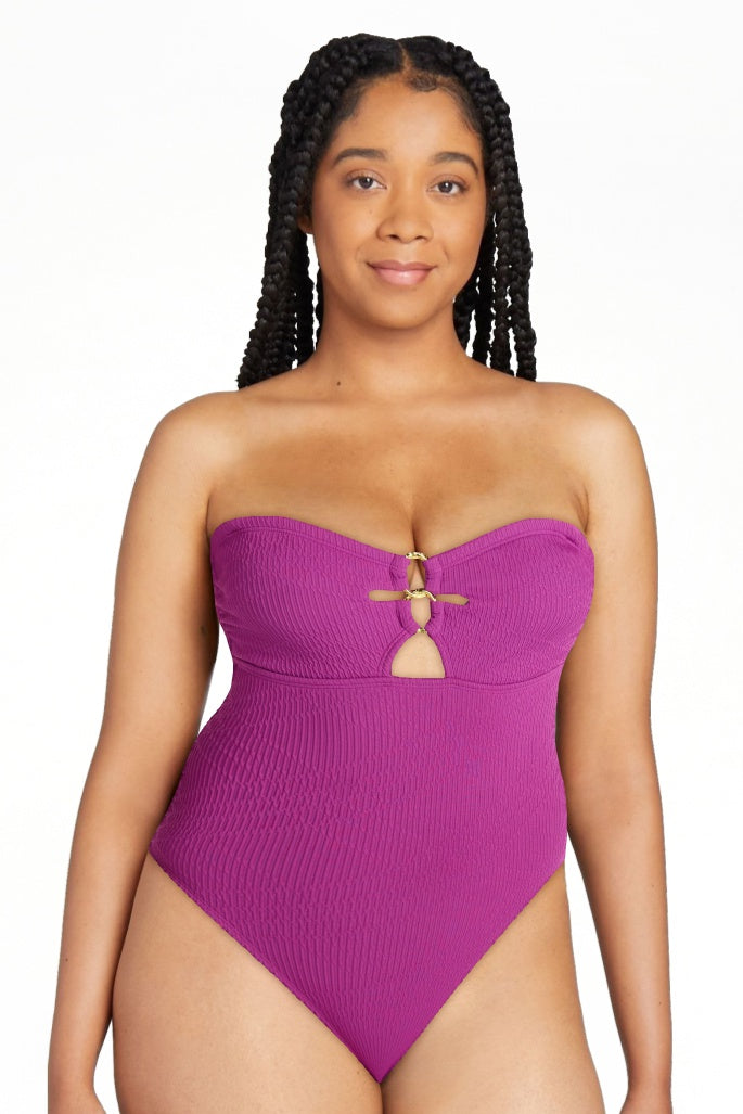 One piece cut-out bathing suit